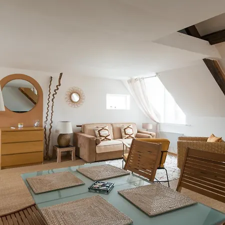 Le Teck Apartment *